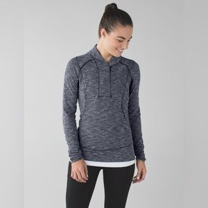 Lululemon Think Fast Pullover 1/4 Zip Black size 6